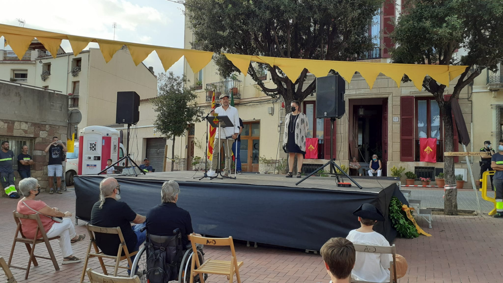 Presentació de l'acte per part de l'alcalde Miquel Riera