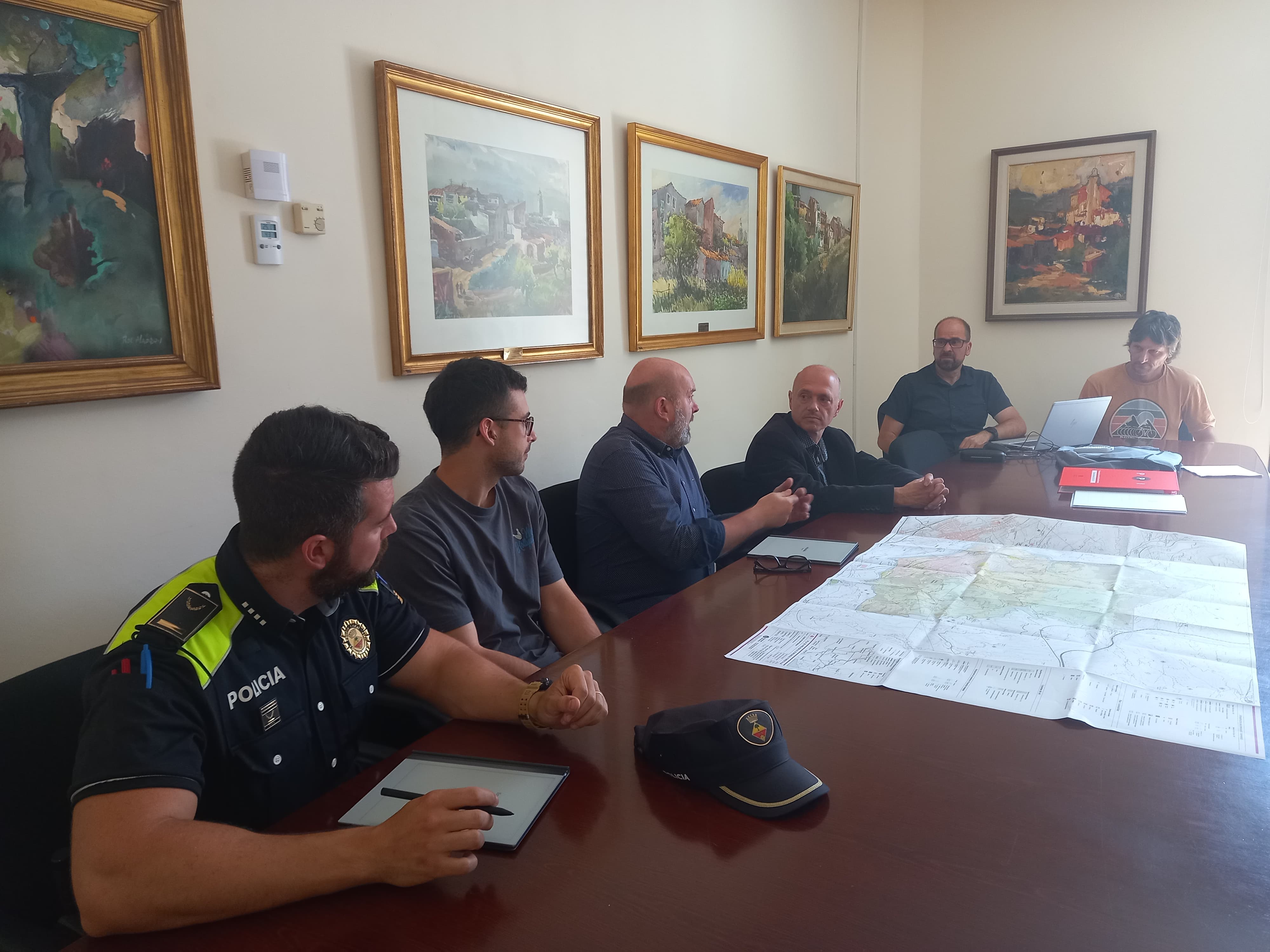 L'Ajuntament d'Olesa es reuneix amb la Diputació de Barcelona per rebre el Pla de Prevenció d'Incendis