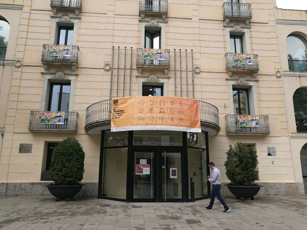 L'Ajuntament s'afegeix a la commemoració del Dia internacional de la Seguretat i la Salut en el Treball (2)