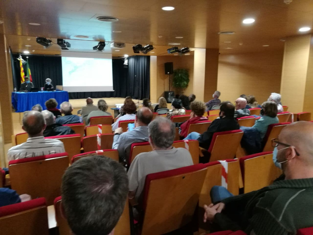 L'Ajuntament d'Olesa explica als veïns del Casc Antic i Collet de Sant Joan les actuacions urbanístiques als seus barris