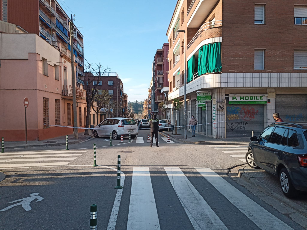 Mossos d'Esquadra i Policia Local detenen un individu per la mort violenta d'un home a Olesa