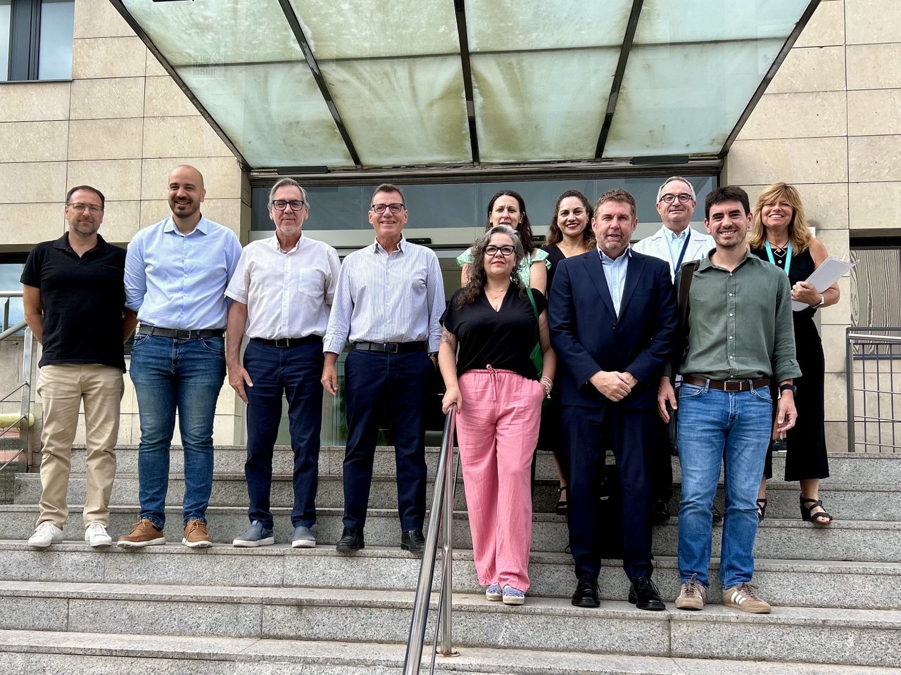 Reunió de l'alcalde, Marc Serradó, amb alcaldes, alcaldessa, i regidores de Salut Pública del Baix Llobregat Nord amb l'Hospital de Martorell.